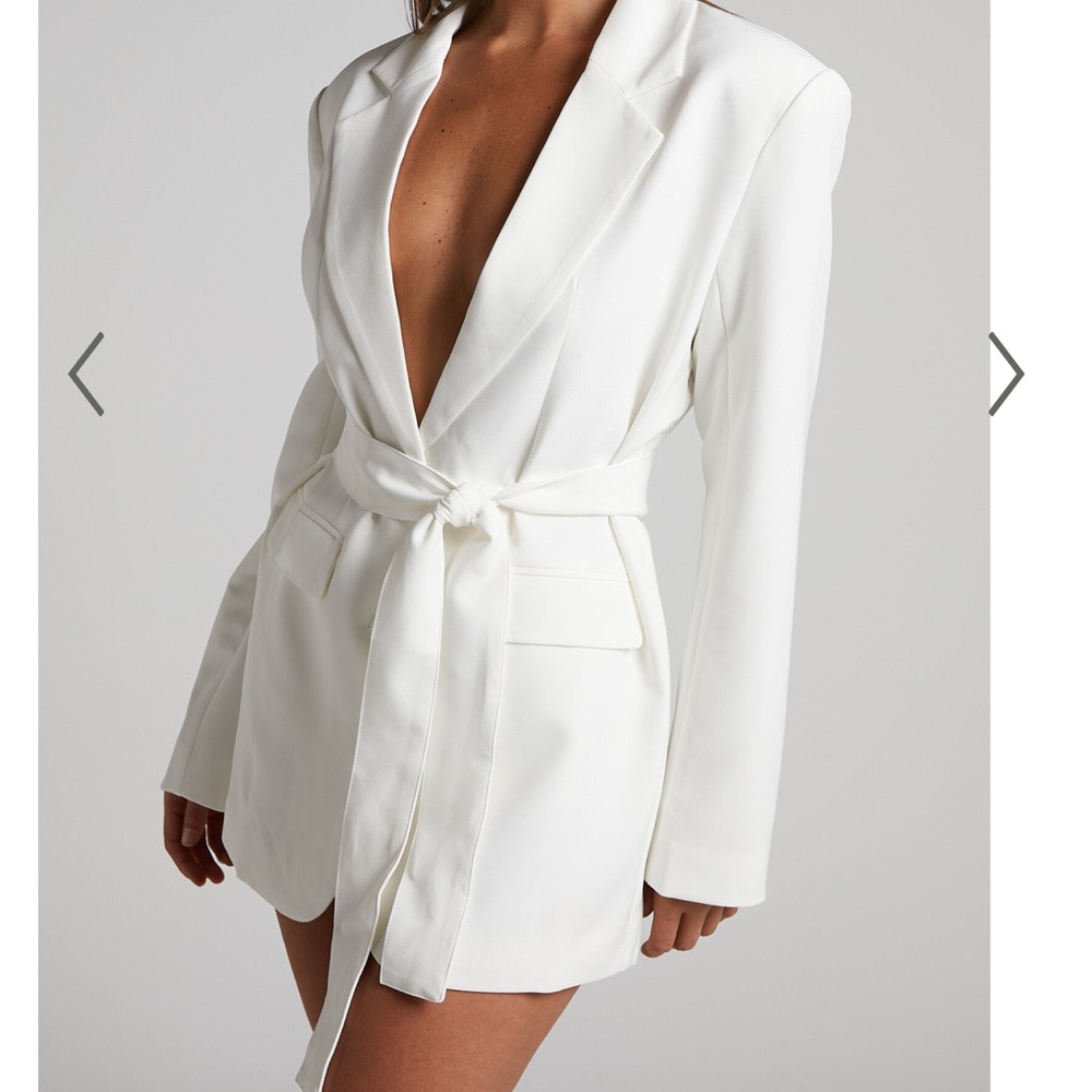 BRAND NEW Showpo Denali Mini Dress - Tie Waist Blazer